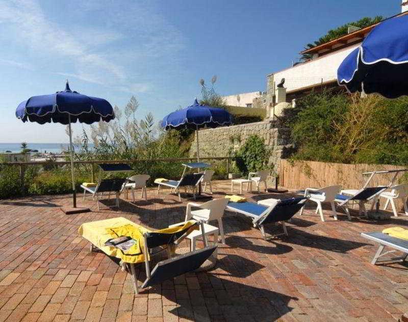 Hotel Punta Imperatore Forio  Exterior photo